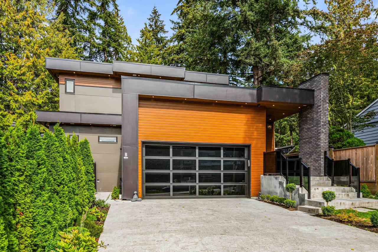5673 Fairlight Crescent - Photo 1