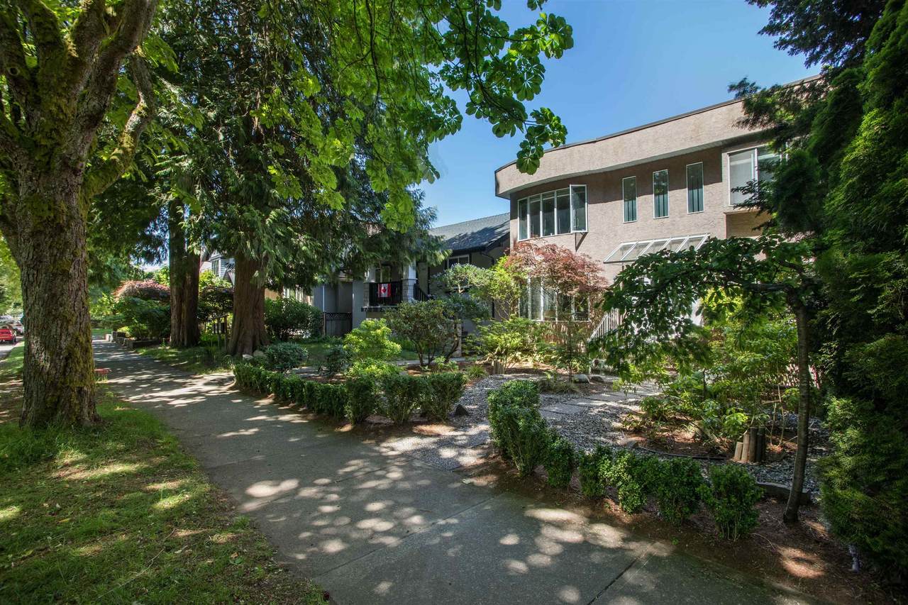 2945 12th Avenue - Photo 1