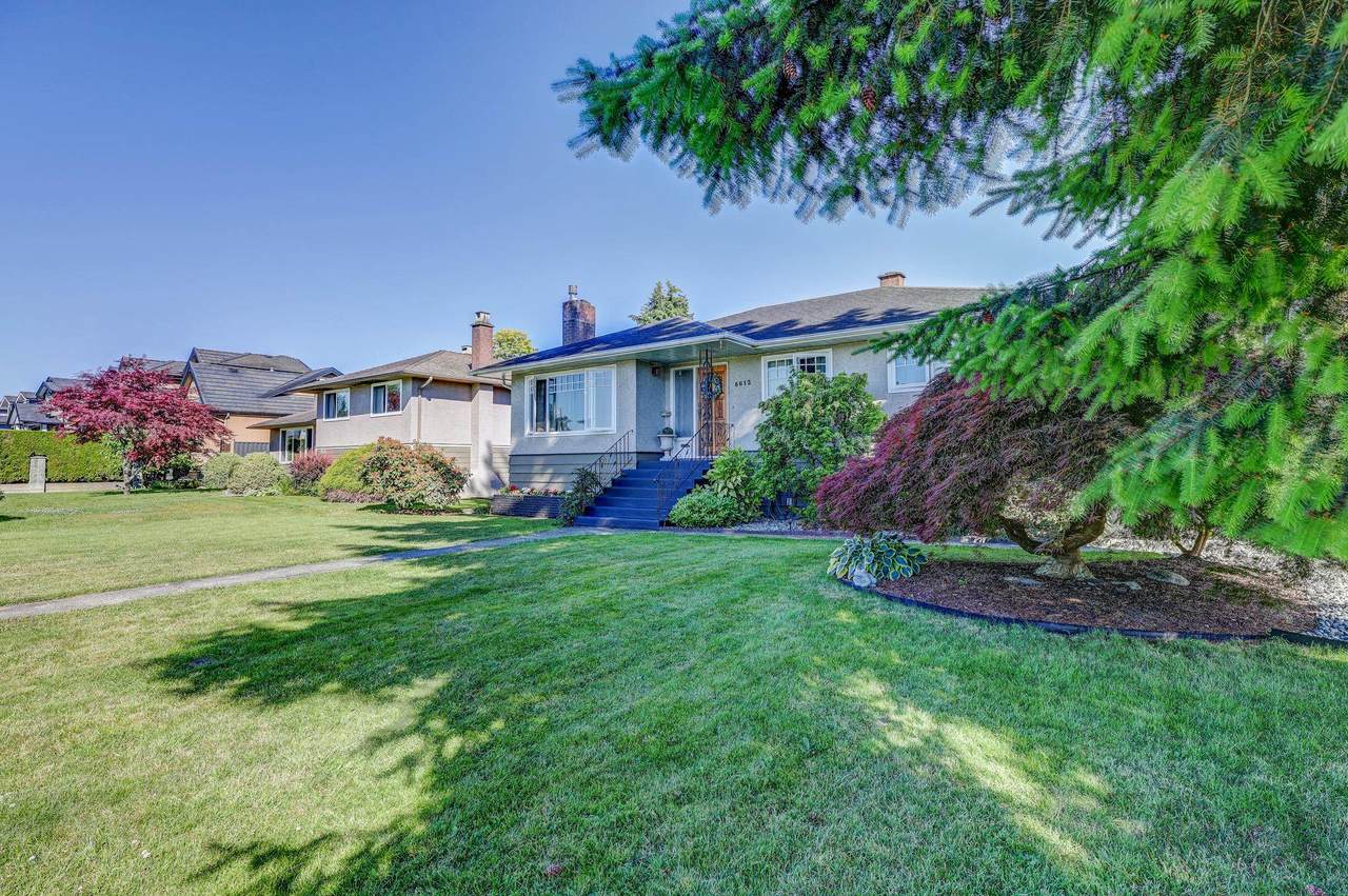 8612 11th Avenue - Photo 1