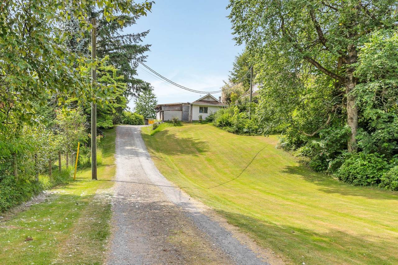 33470 Ihles Avenue - Photo 1