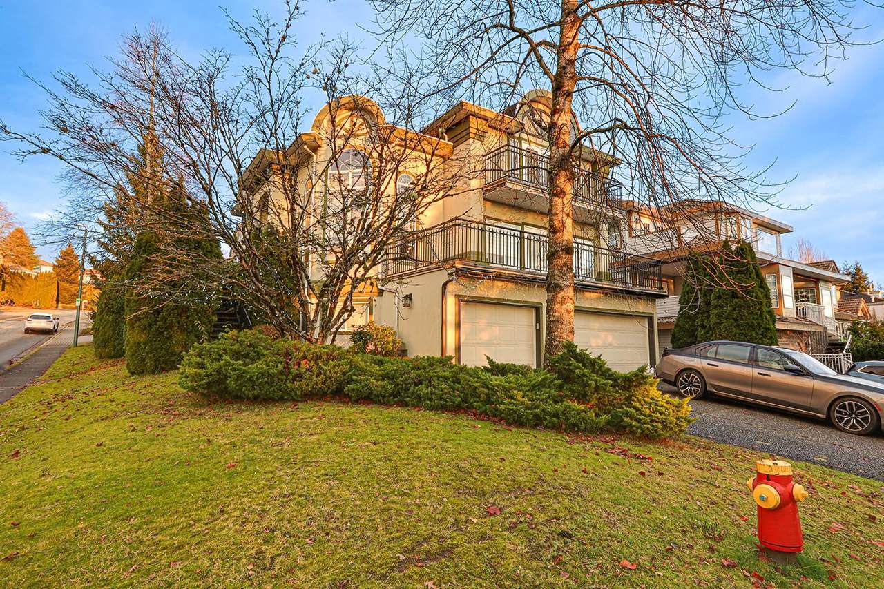 1501 Eagle Mountain Drive - Photo 1