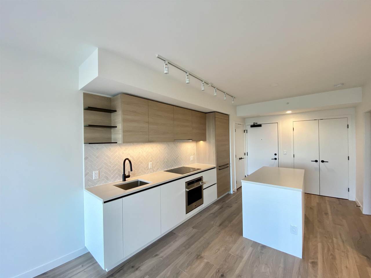 13428 105 Avenue - Photo 1