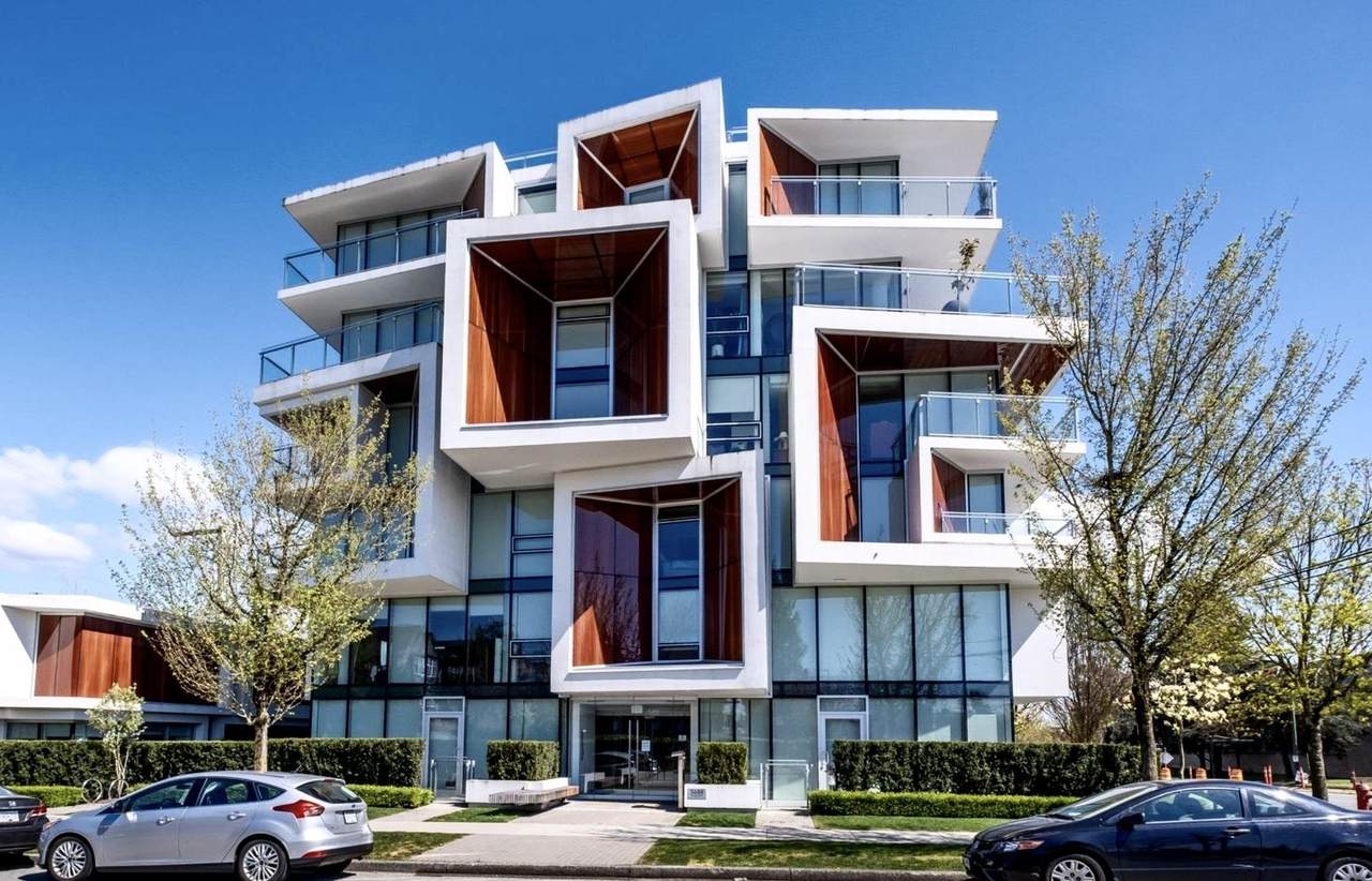 5688 Willow Street - Photo 1