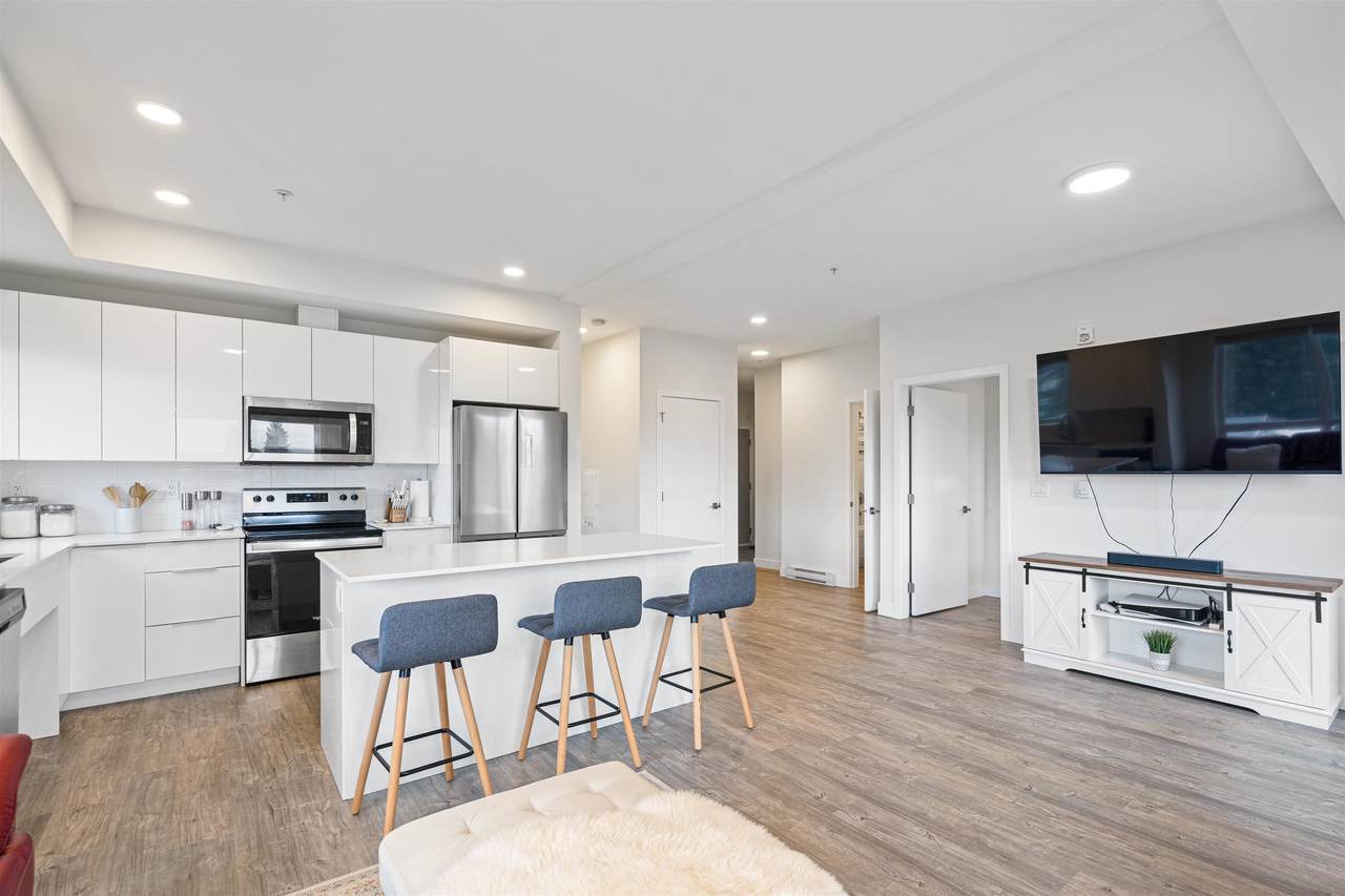 9450 Robson Street - Photo 1