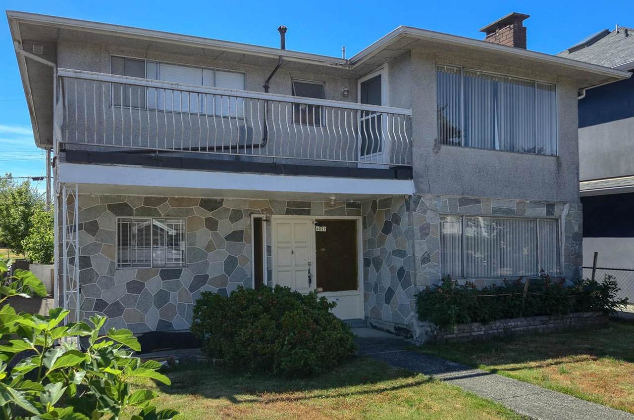 6021 Commercial Street - Photo 1