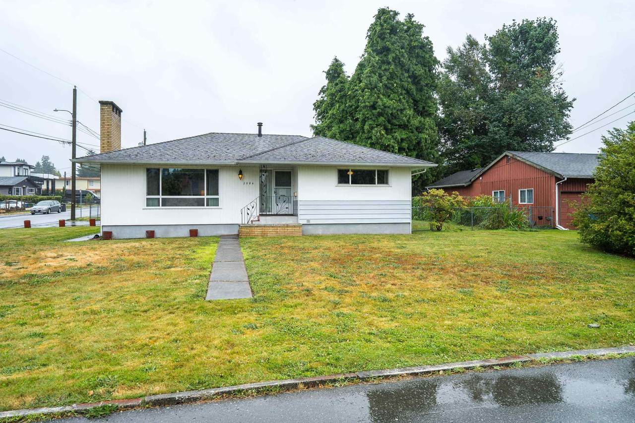 2084 Hollyberry Court - Photo 1