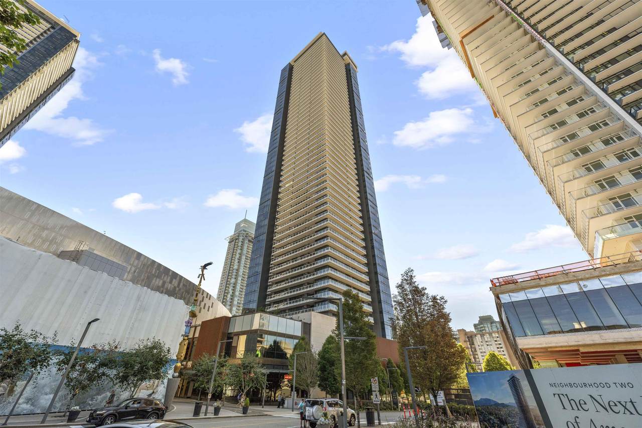 4510 Halifax Way - Photo 1