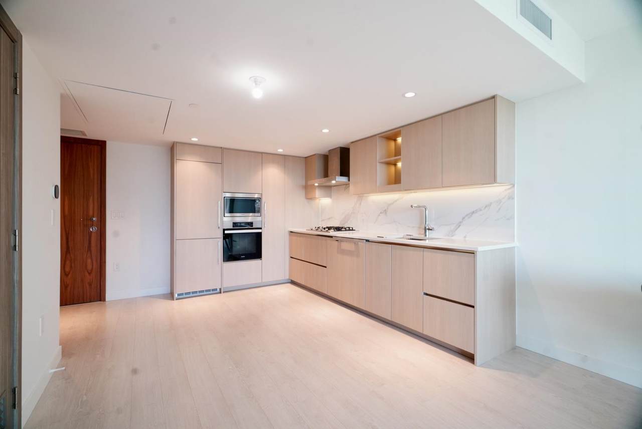 8555 Capstan Way - Photo 1