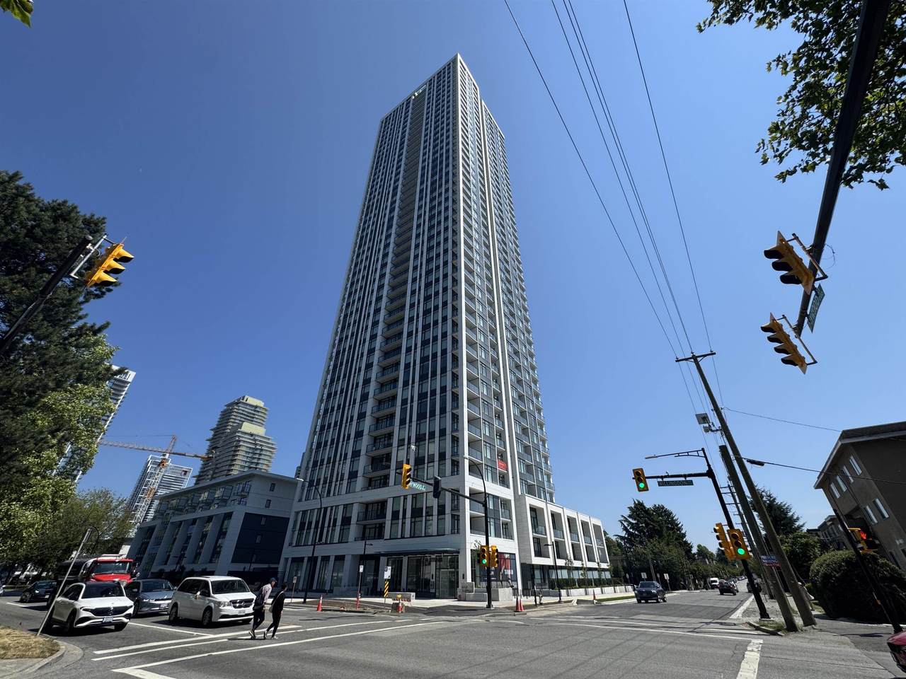 6468 Willingdon Avenue - Photo 1