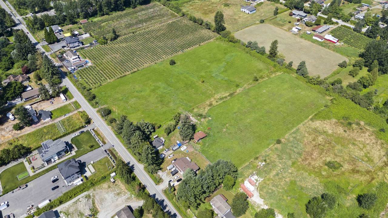 489 Prairie Avenue - Photo 1