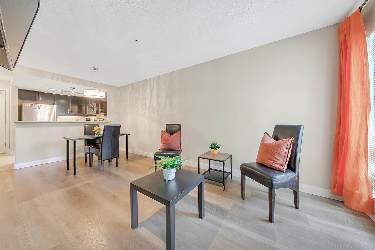 10838 City Parkway - Photo 1