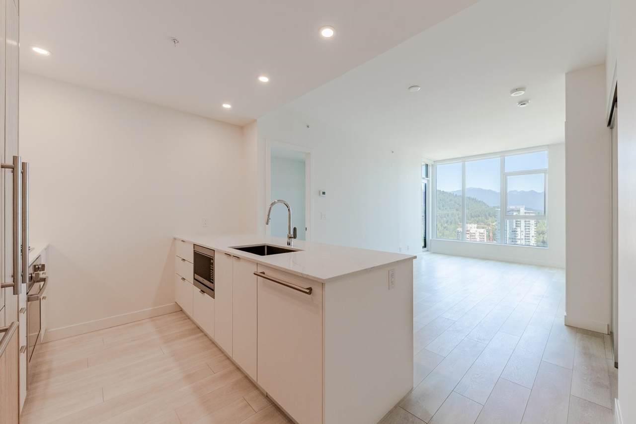 537 Cottonwood Avenue - Photo 1