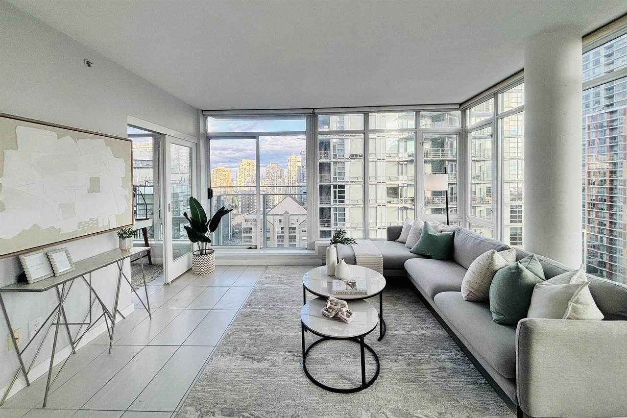 1252 Hornby Street - Photo 1