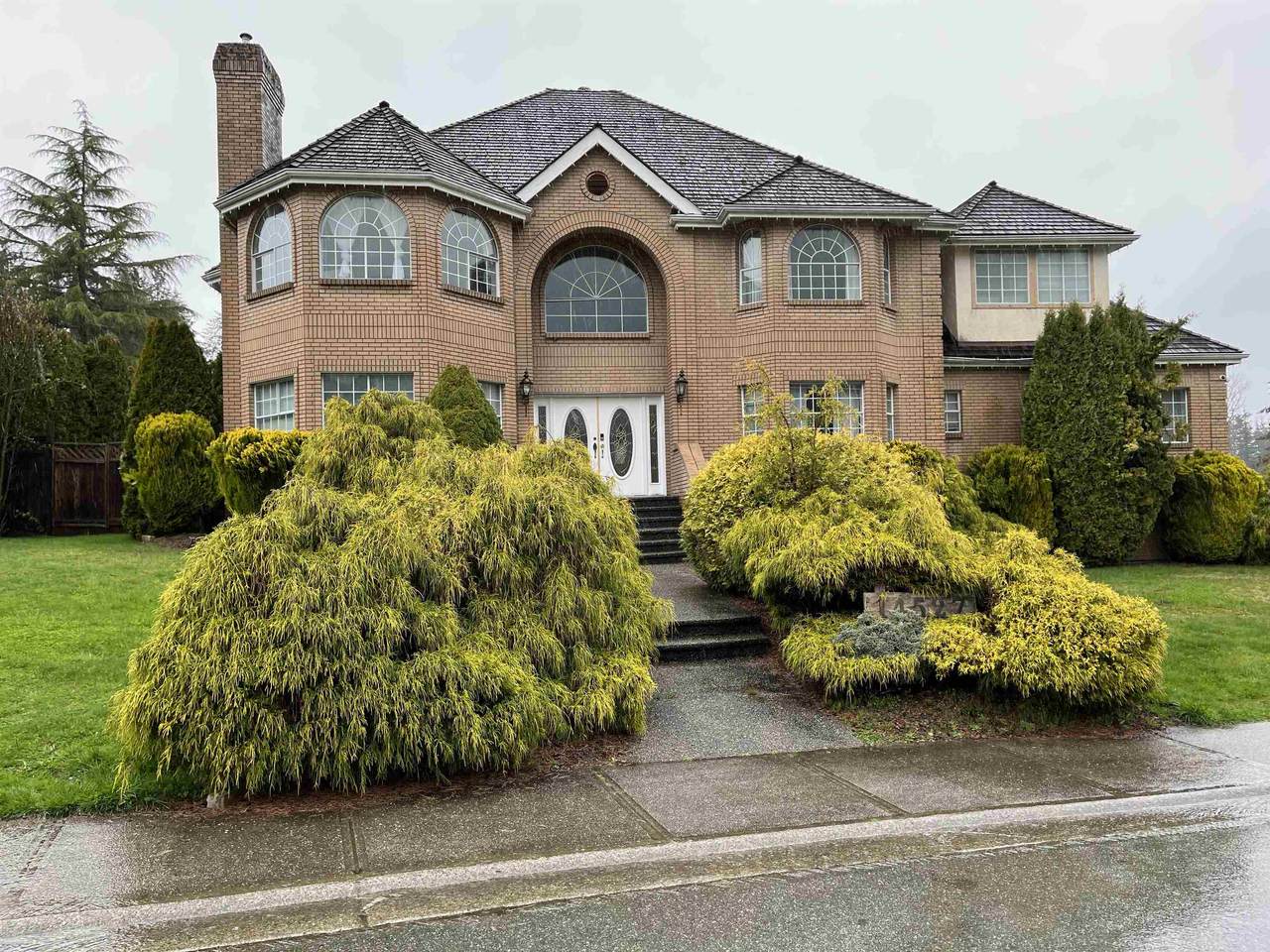 14527 30 Avenue - Photo 1