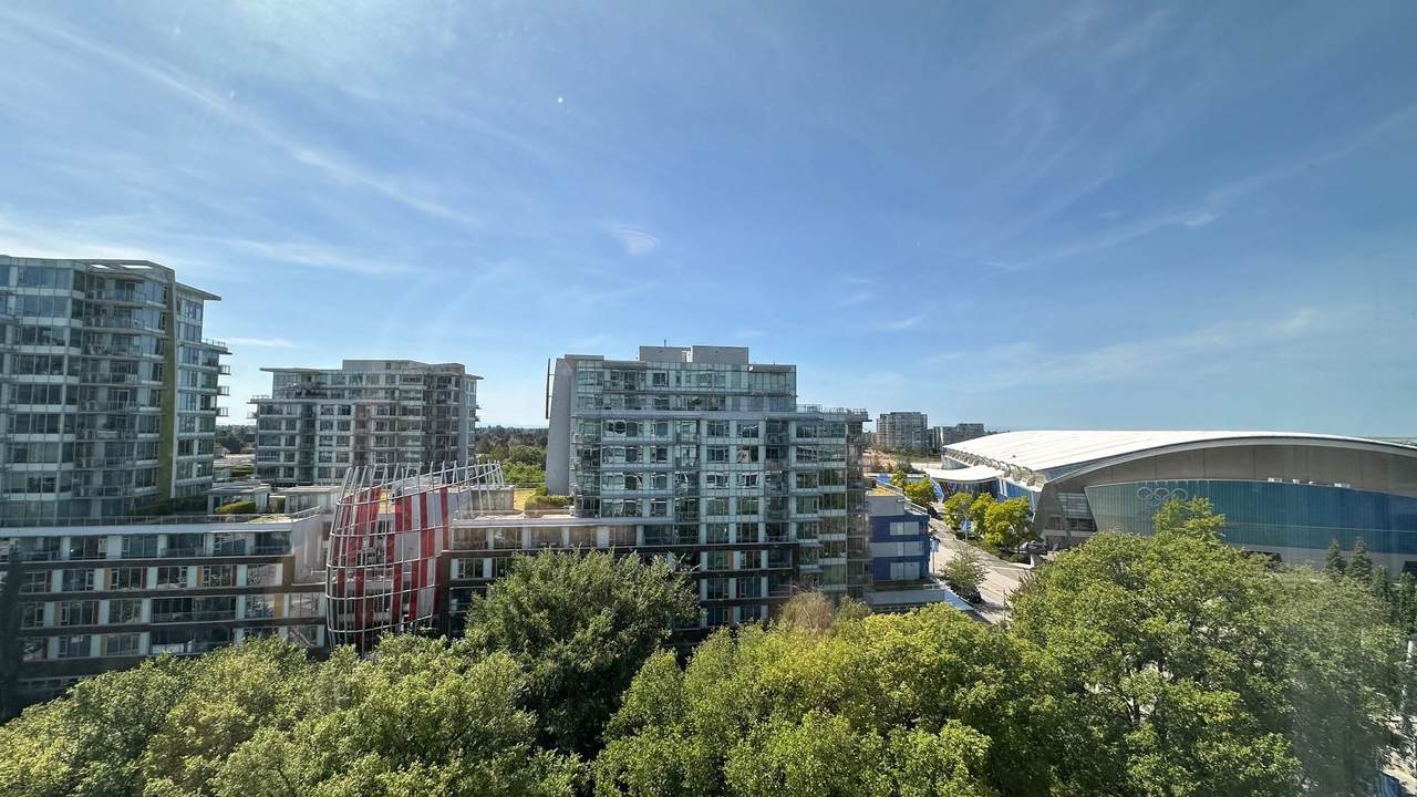 5508 Hollybridge Way - Photo 1