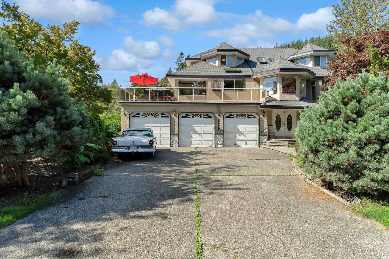 15227 Sheridan Drive - Photo 1