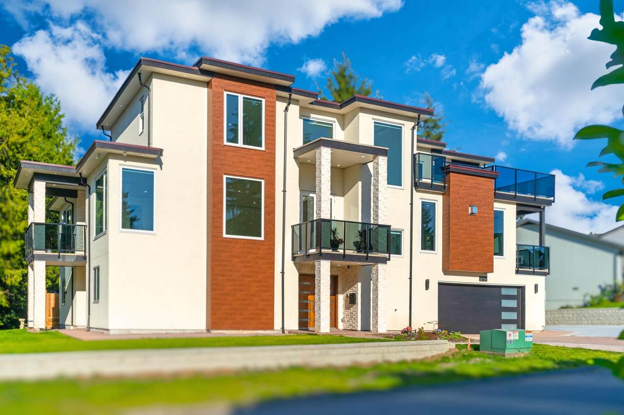 20754 48 Avenue - Photo 1