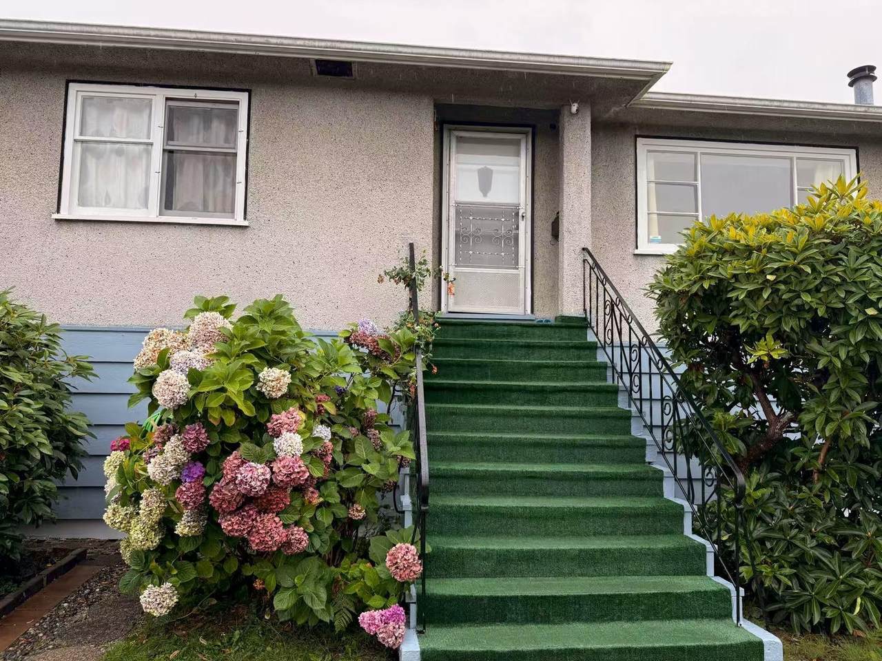 7600 Acheson Road - Photo 1