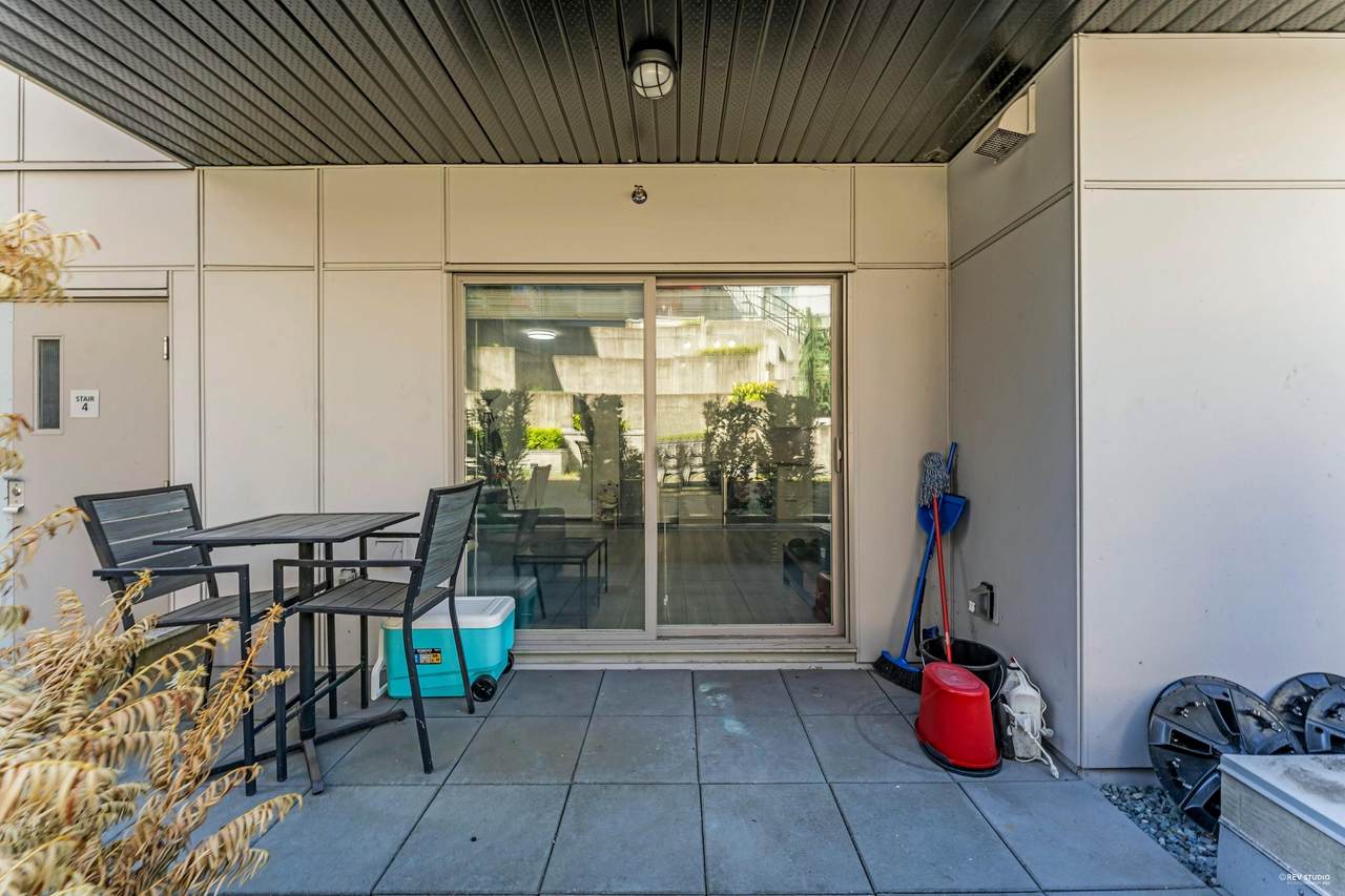 9689 140 Street - Photo 1