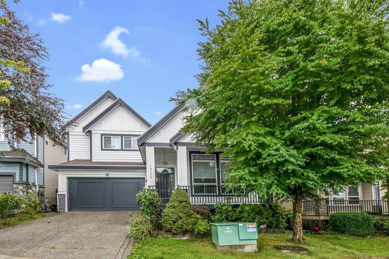 18358 67 Avenue - Photo 1