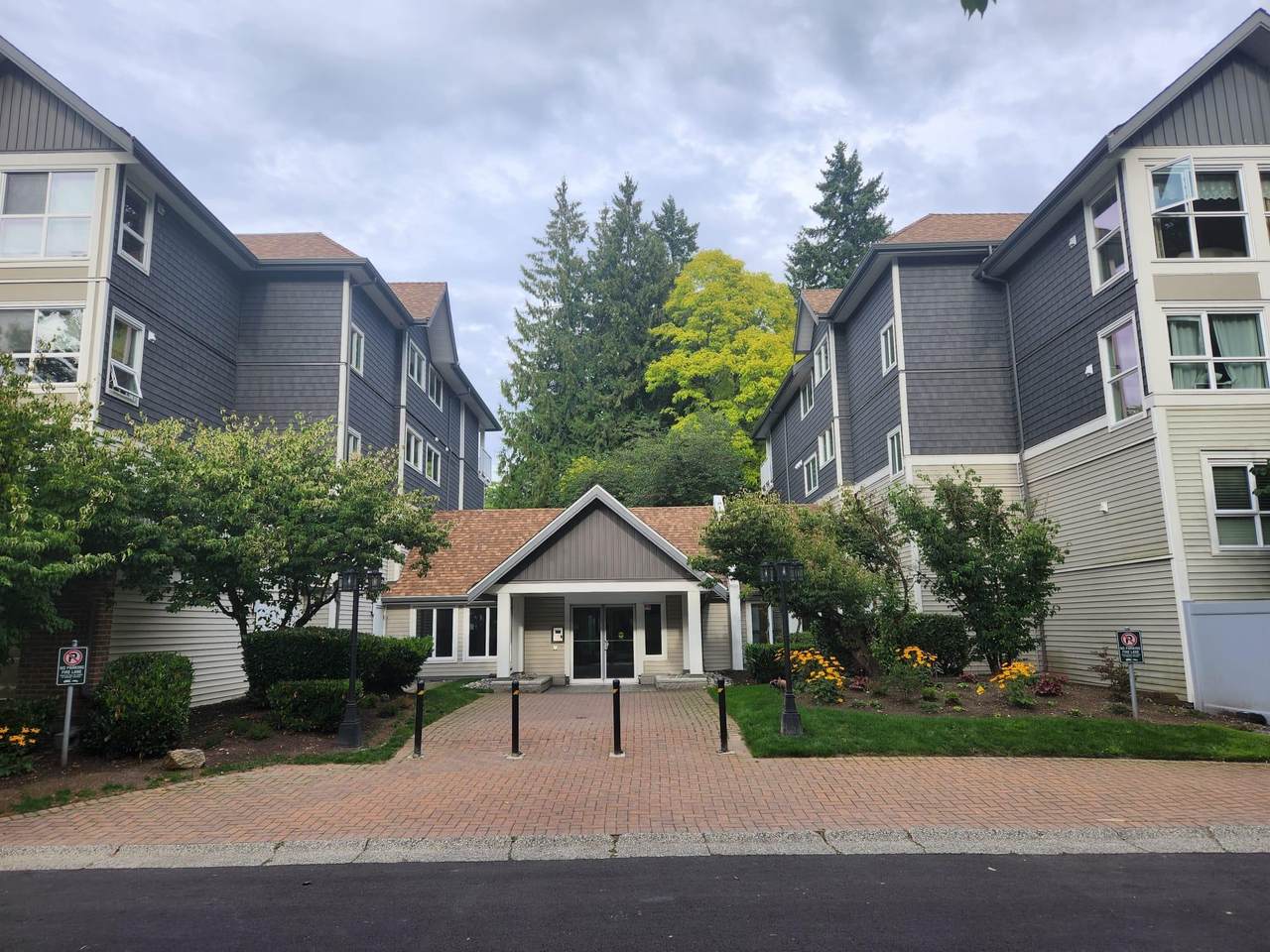 9668 148 Street - Photo 1