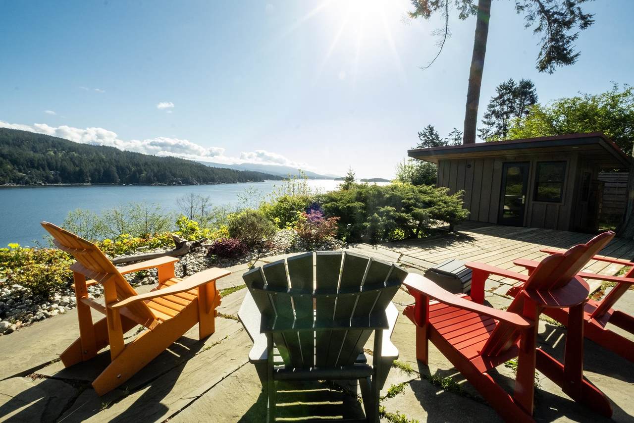 7626 Eureka Avenue - Photo 1