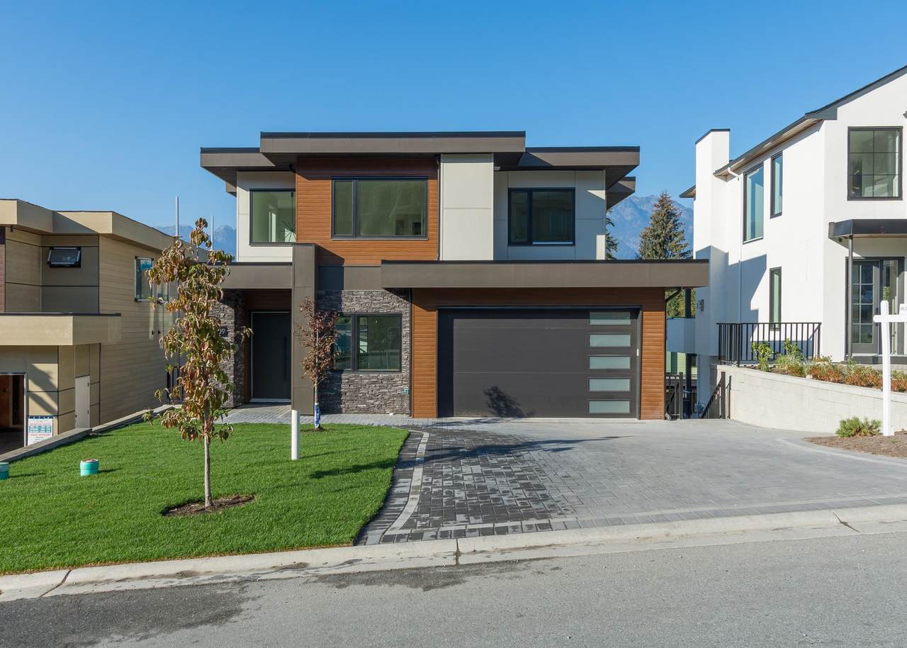 3385 Mamquam Road - Photo 1