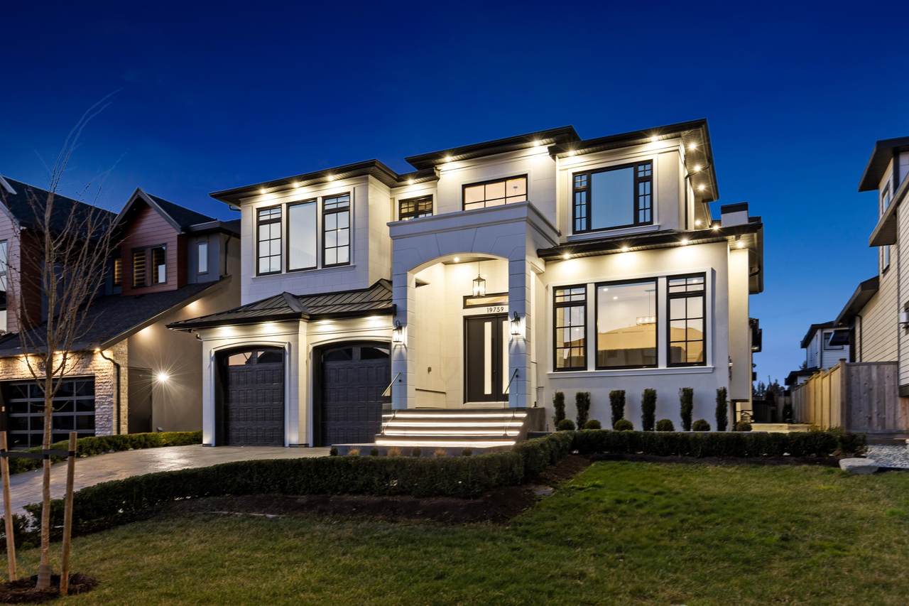 19759 33 Avenue - Photo 1