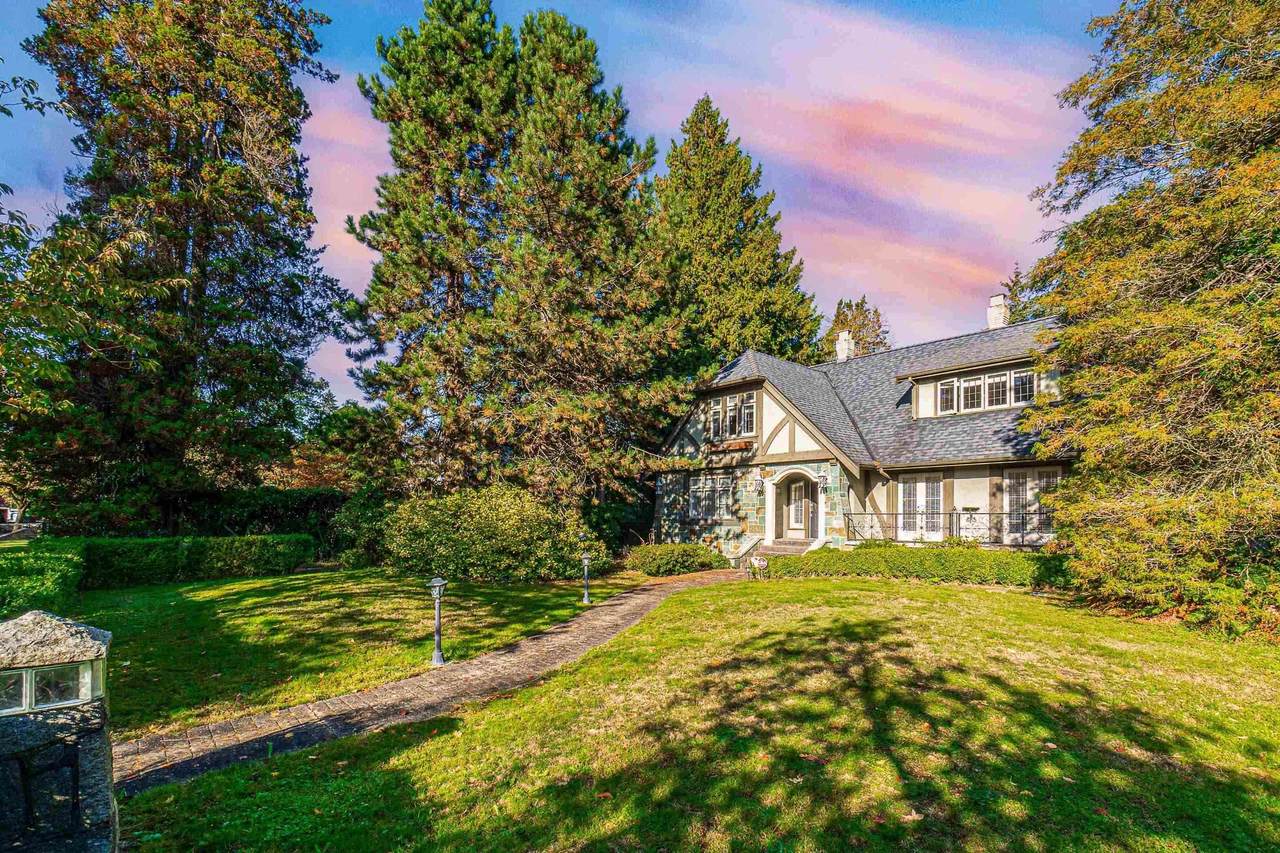 1667 40th Avenue - Photo 1