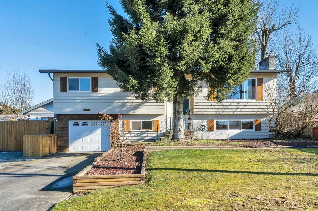 2096 Martens Street - Photo 1