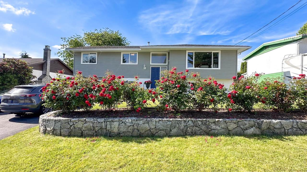 1860 Routley Avenue - Photo 1