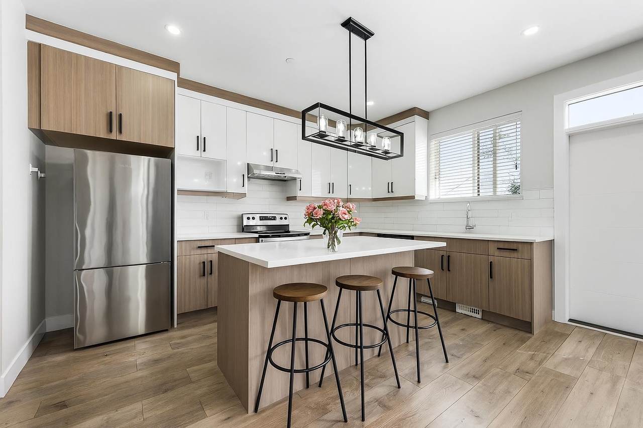 32927 3rd Avenue - Photo 1