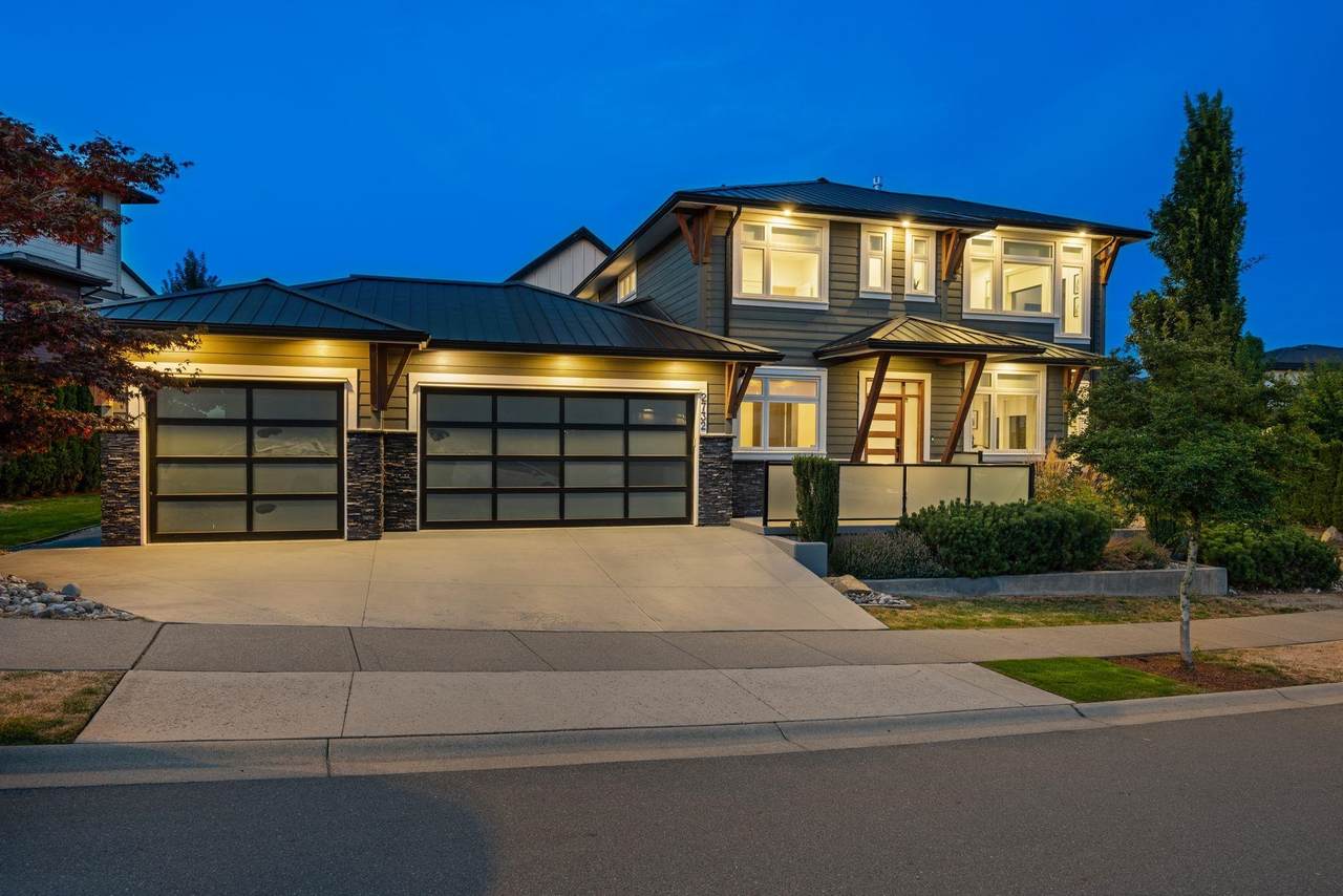 2732 Eagle Summit Crescent - Photo 1