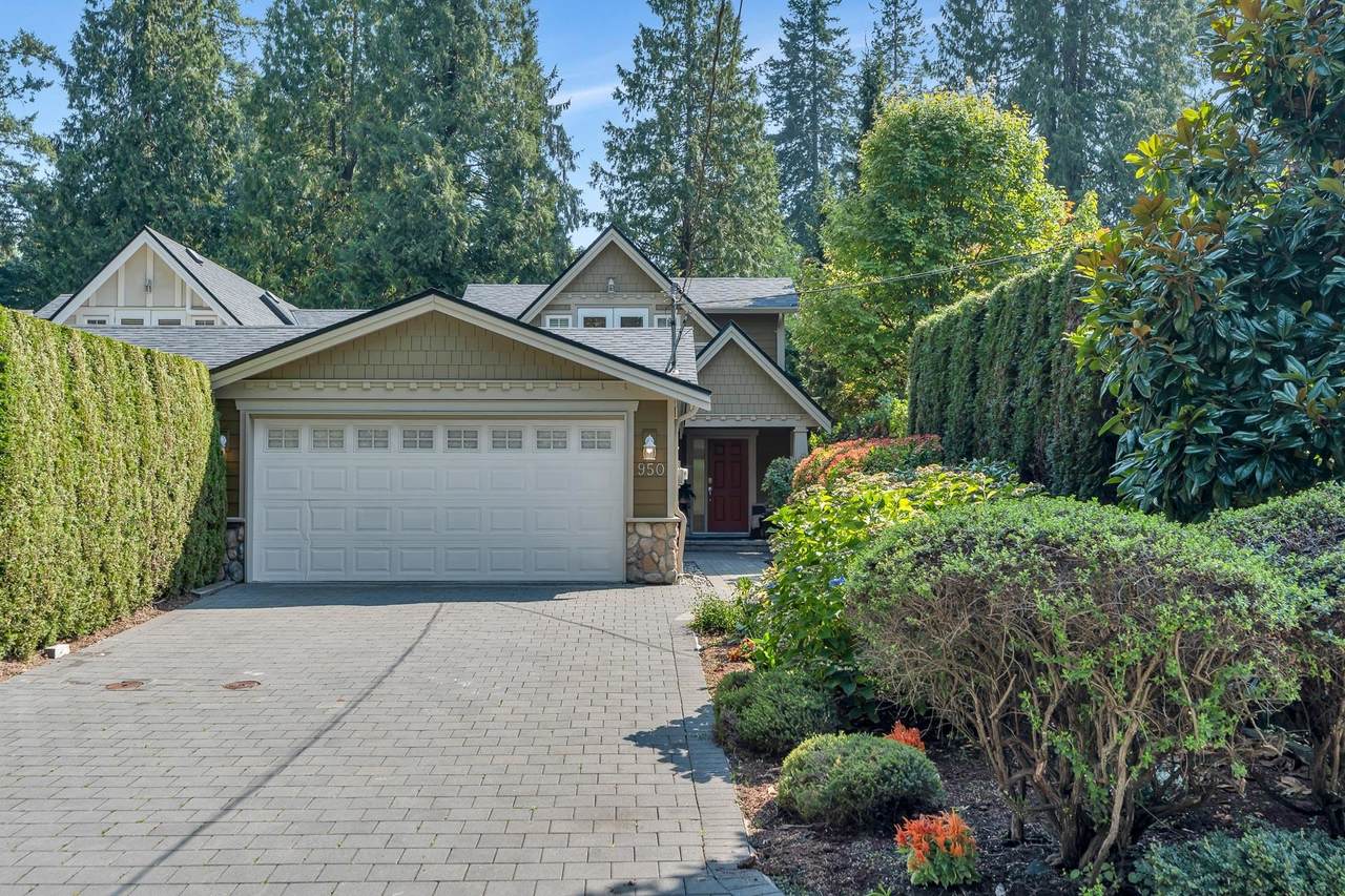 950 Seymour Boulevard - Photo 1