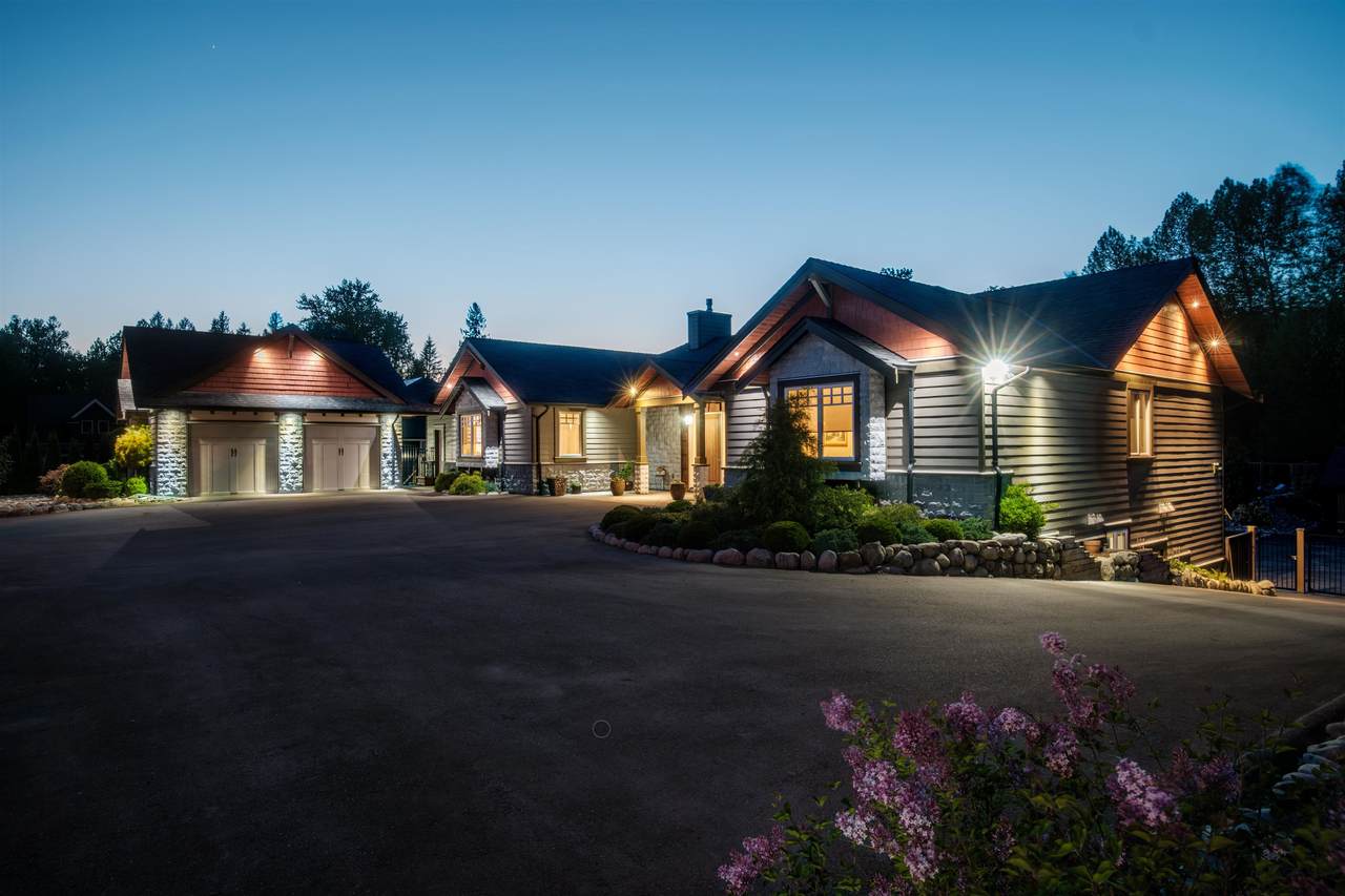 31725 Oyama Street - Photo 1