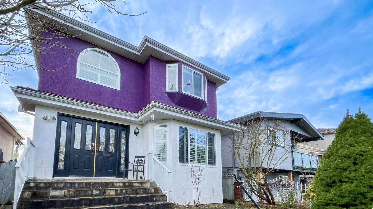 736 55th Avenue - Photo 1