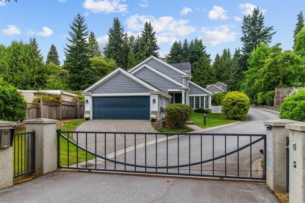 725 Rochester Avenue - Photo 1