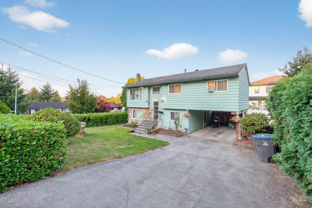 7886 140 Street - Photo 1