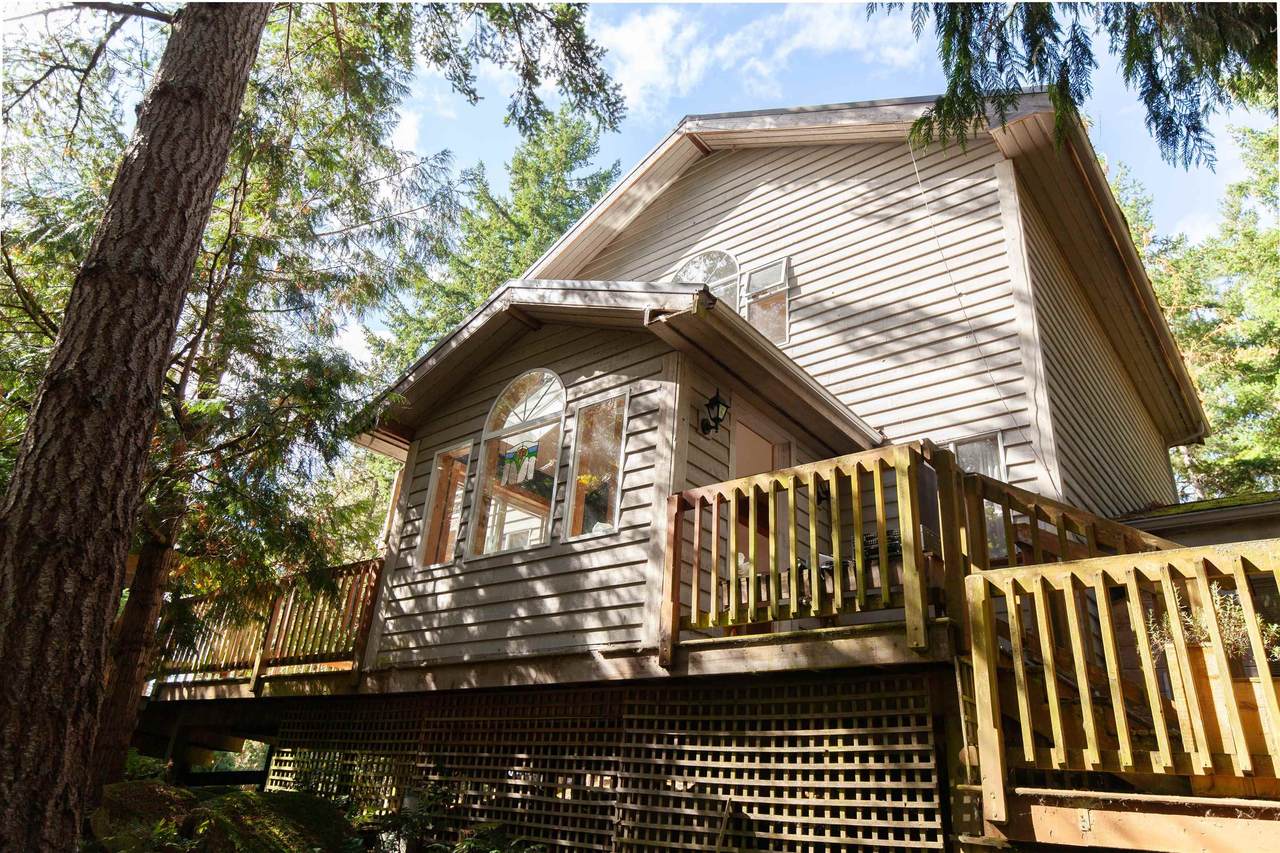 567 Dinner Bay Road - Photo 1