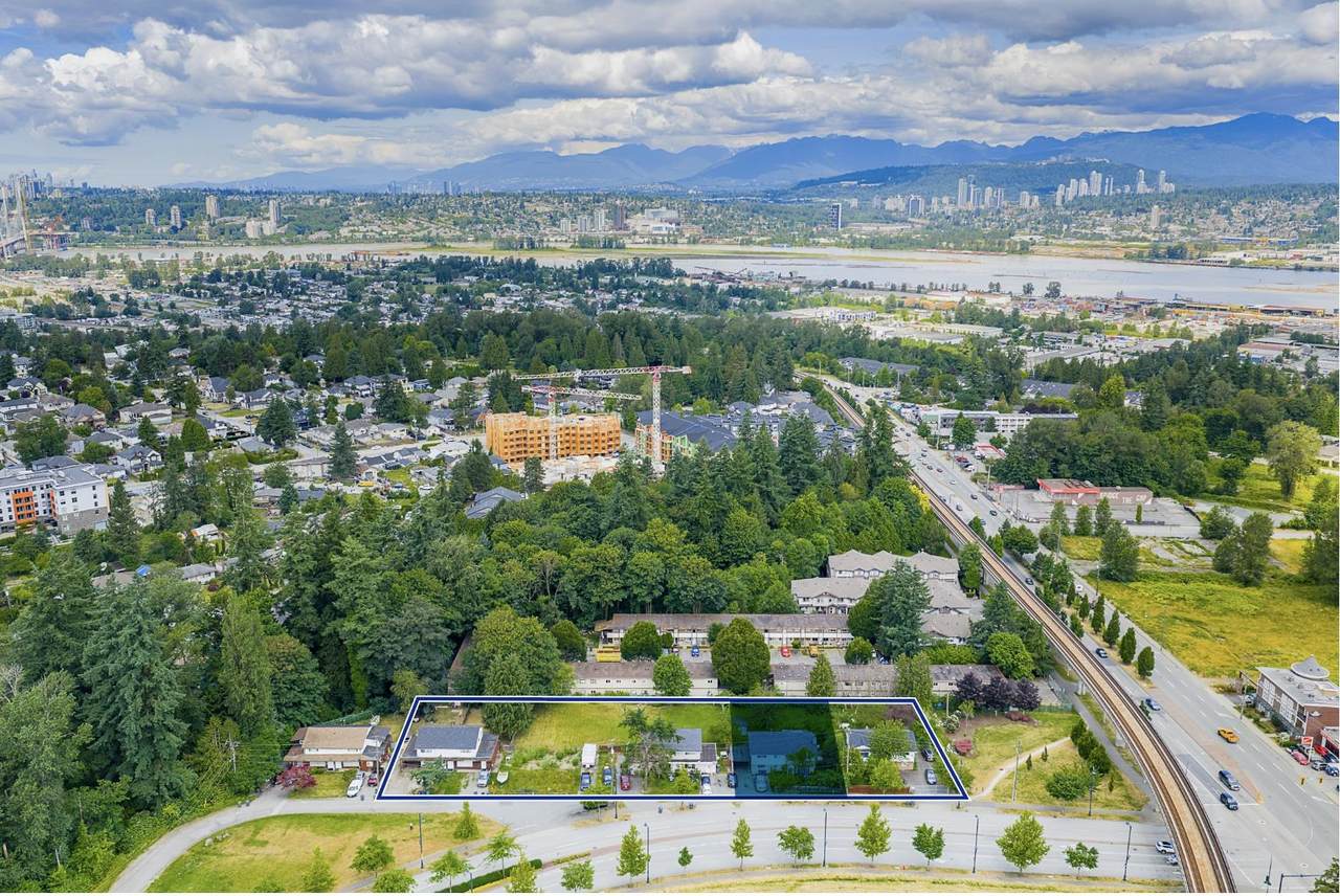 10967 University Drive - Photo 1