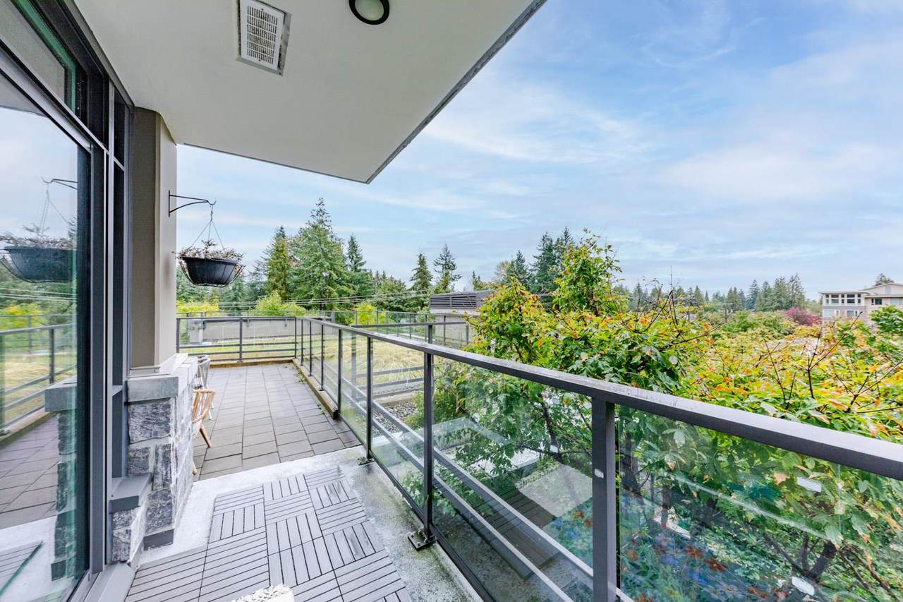 1295 Conifer Street - Photo 1