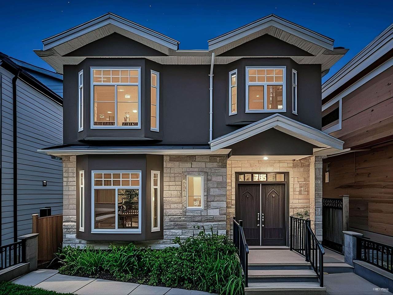 765 Skeena Street - Photo 1