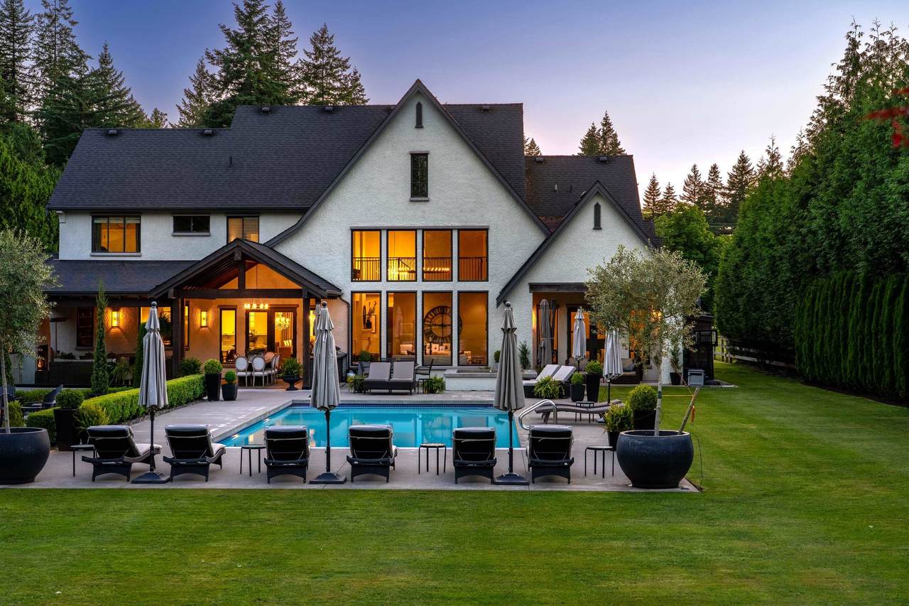 7670 240 Street - Photo 1