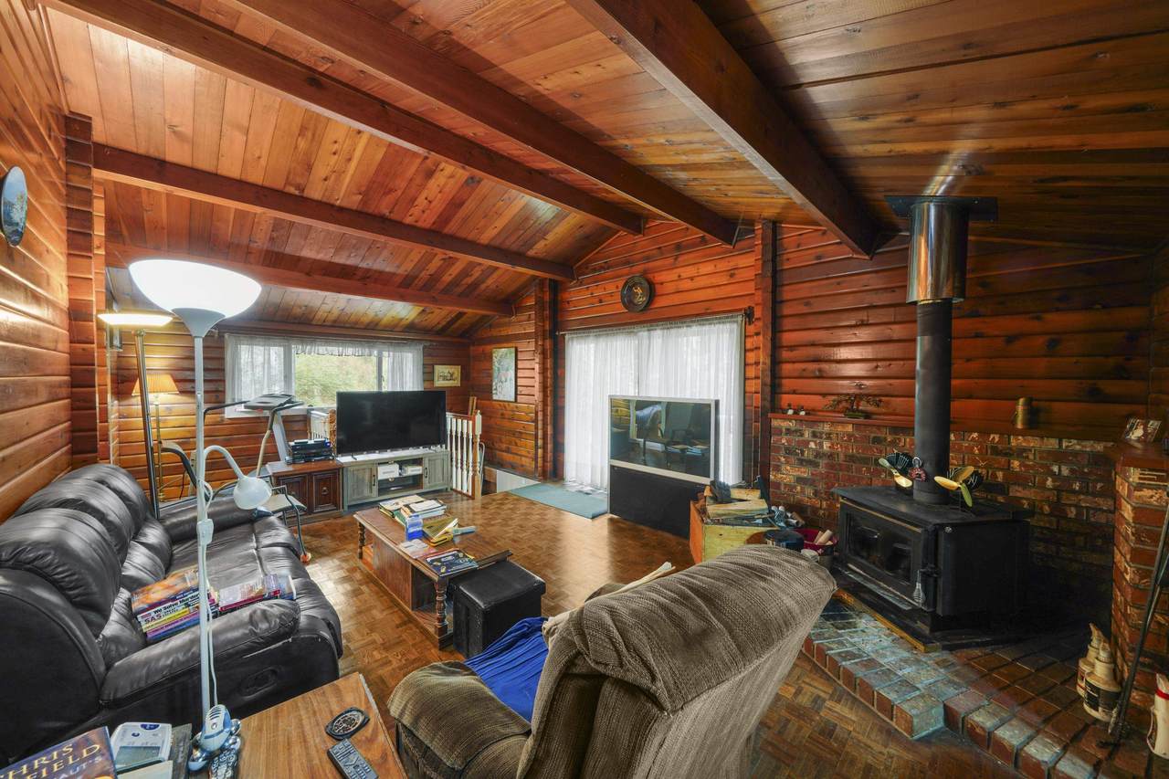 10941 249 Street - Photo 1