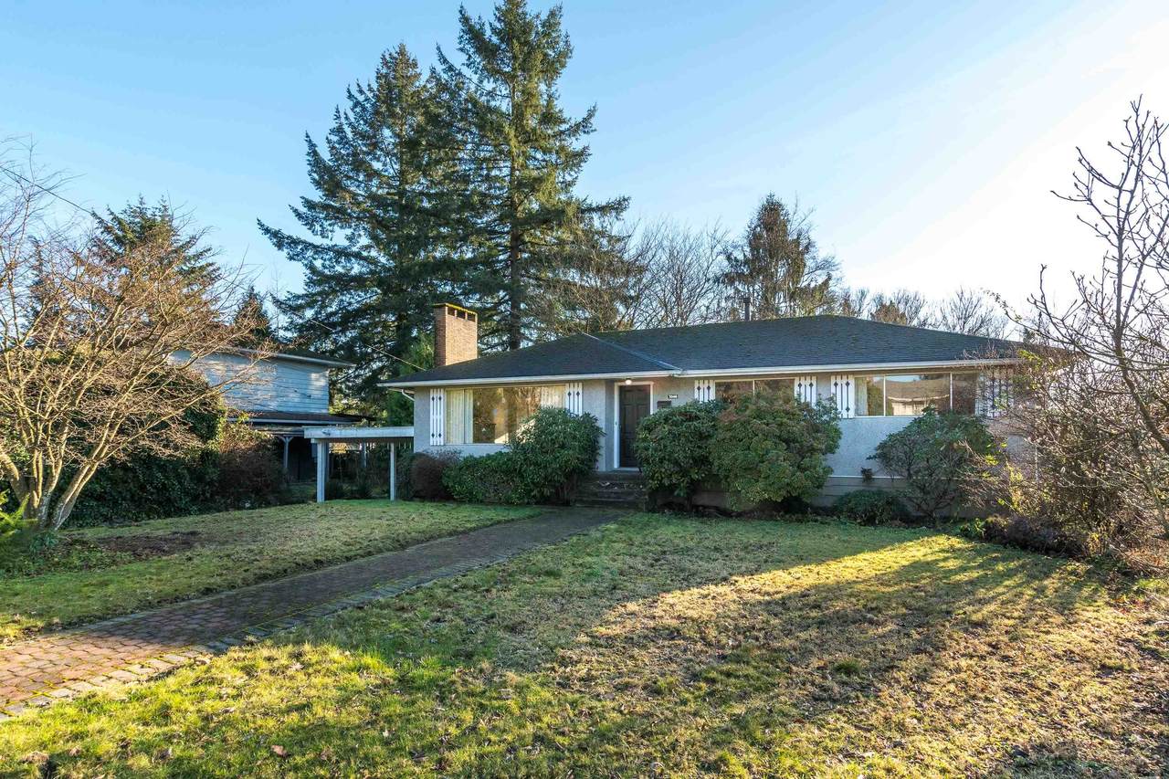 7046 Hillview Street - Photo 1