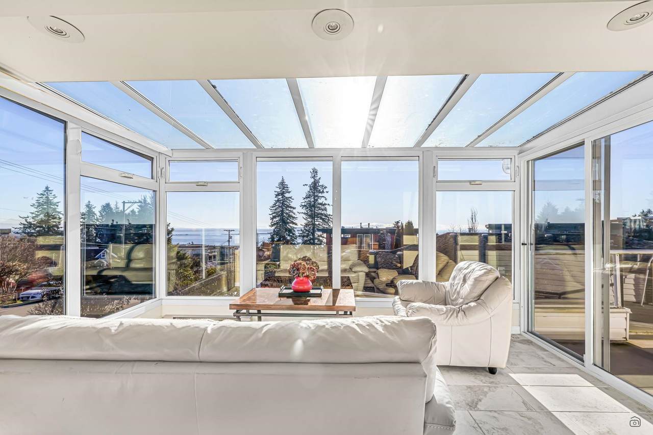 1191 Finlay Street - Photo 1