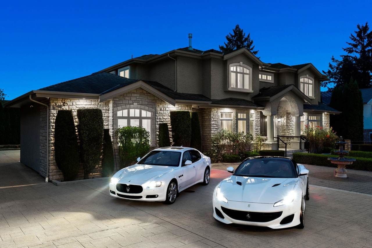 3116 Bainbridge Avenue - Photo 1