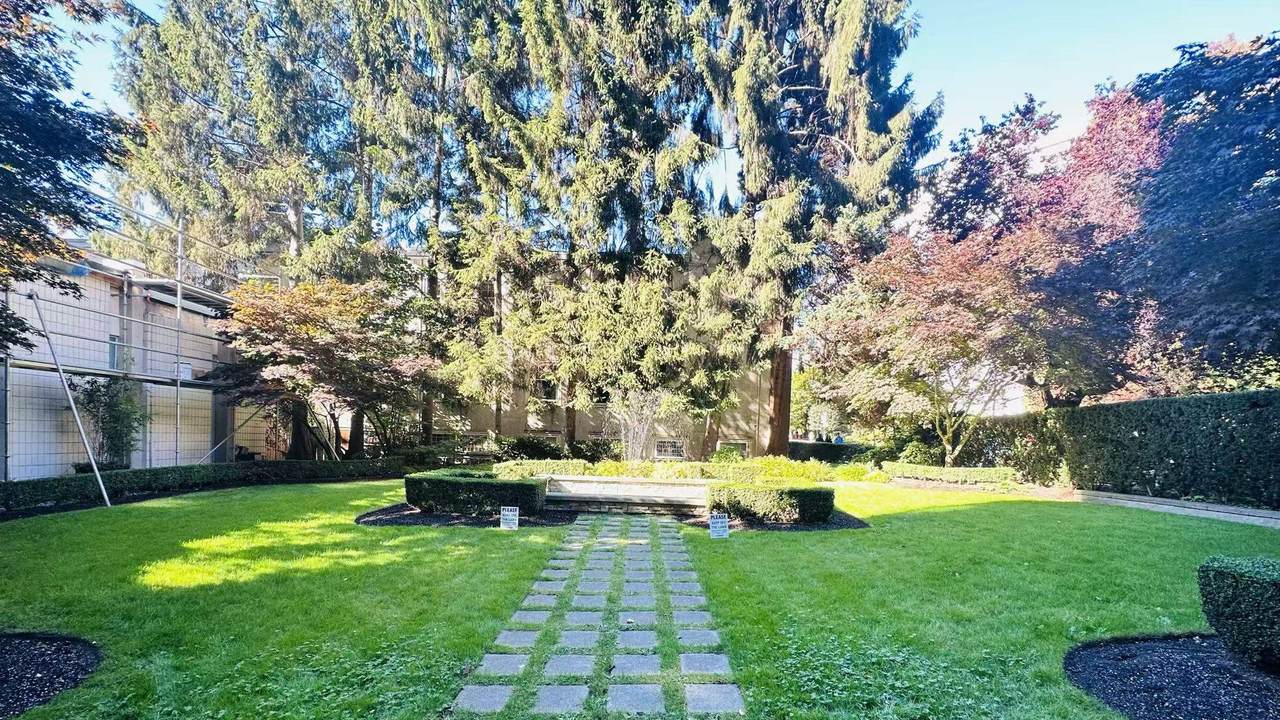 1850 Comox Street - Photo 1