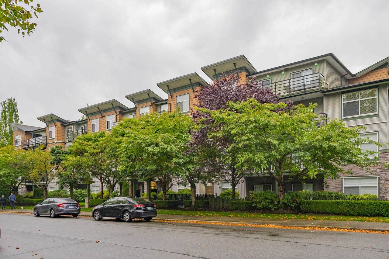 8183 121A Street - Photo 1