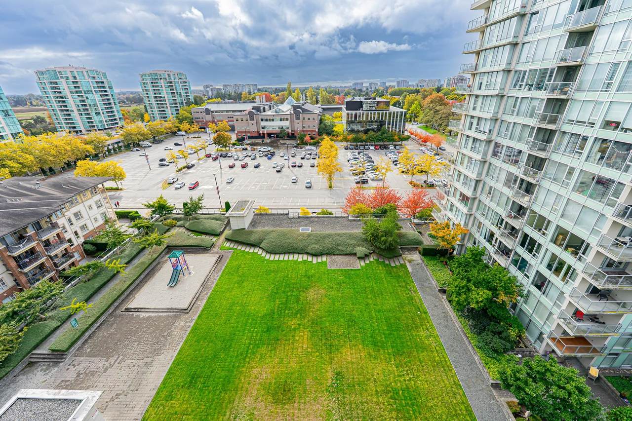 5068 Kwantlen Street - Photo 1